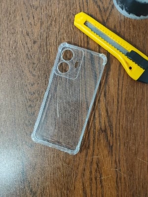 Picture of transparent back cover for vivo Y77 5G