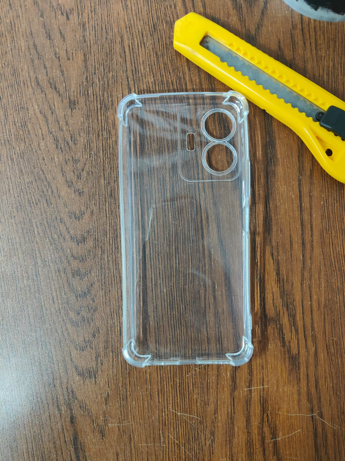 Picture of transparent back cover for vivo Y77 5G