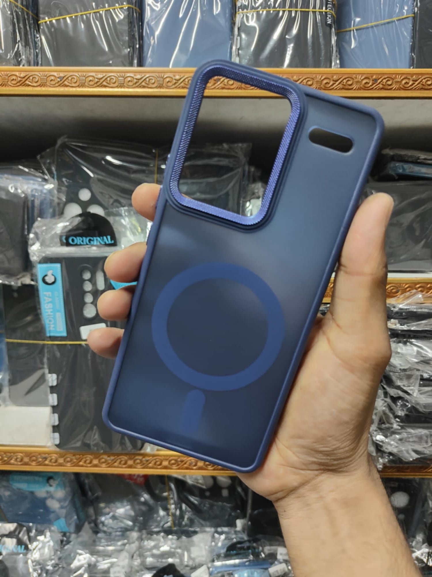 Picture of For Xiaomi Redmi Note 13 Pro+/Xiaomi Redmi Note 13 Pro Plus Magsafe Matte Skin Back Cover