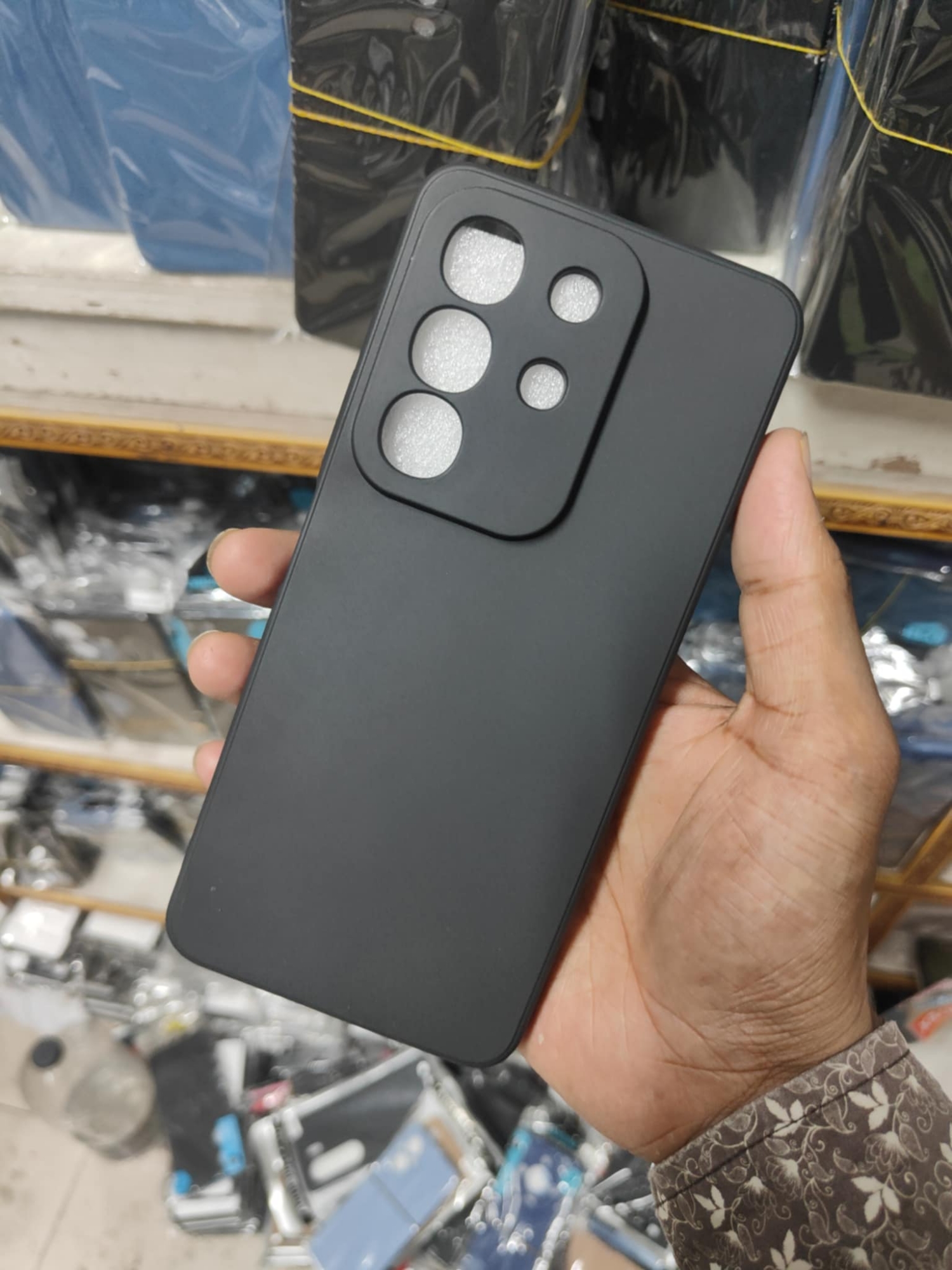 Picture of Vivo Y29 Liquid Silicone Case Silky Soft-Touch Finish Back Protective Cover for Vivo Y29