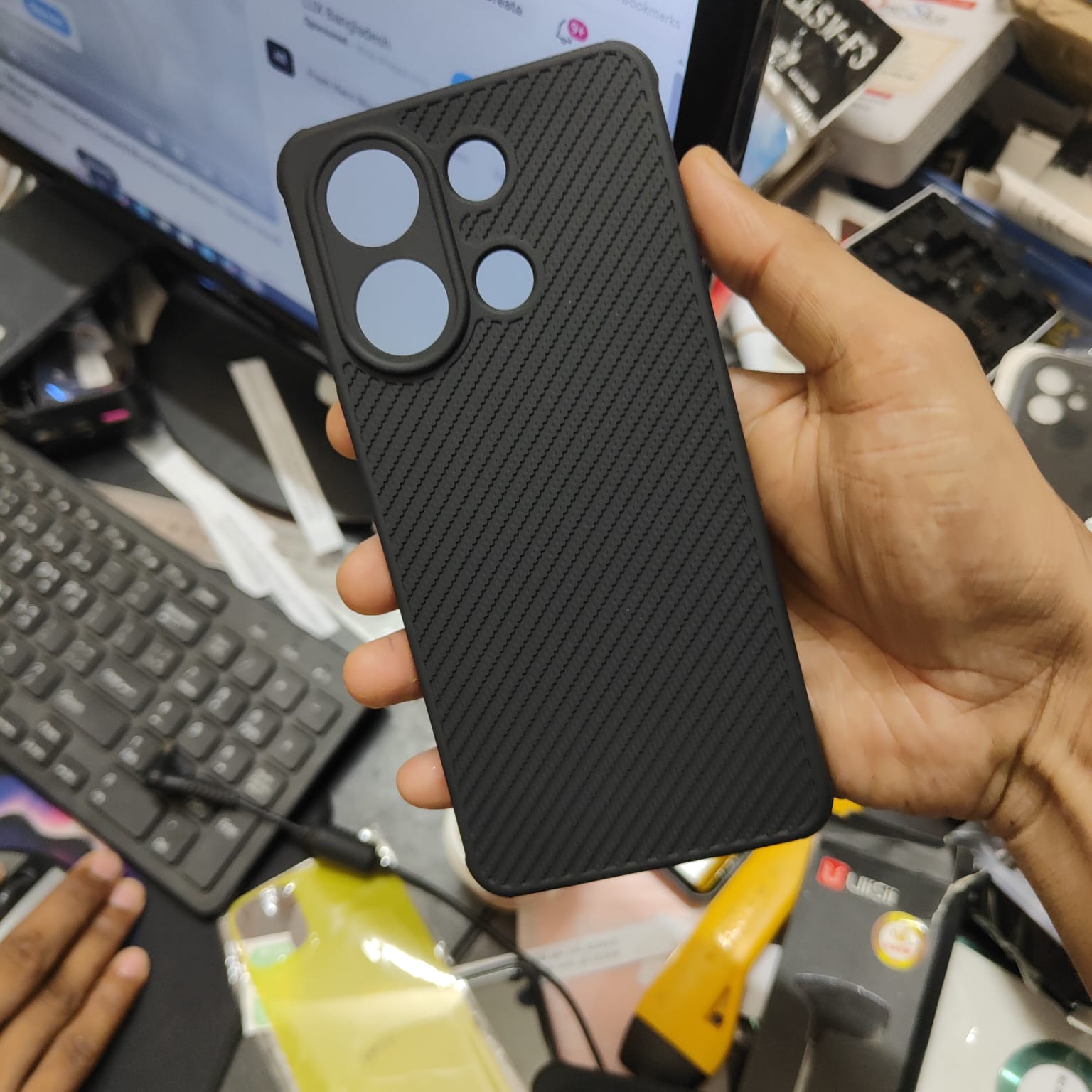 Picture of For Xiaomi Redmi Note 13 4G Luxury Silicon Protect Back Cover Soft Case