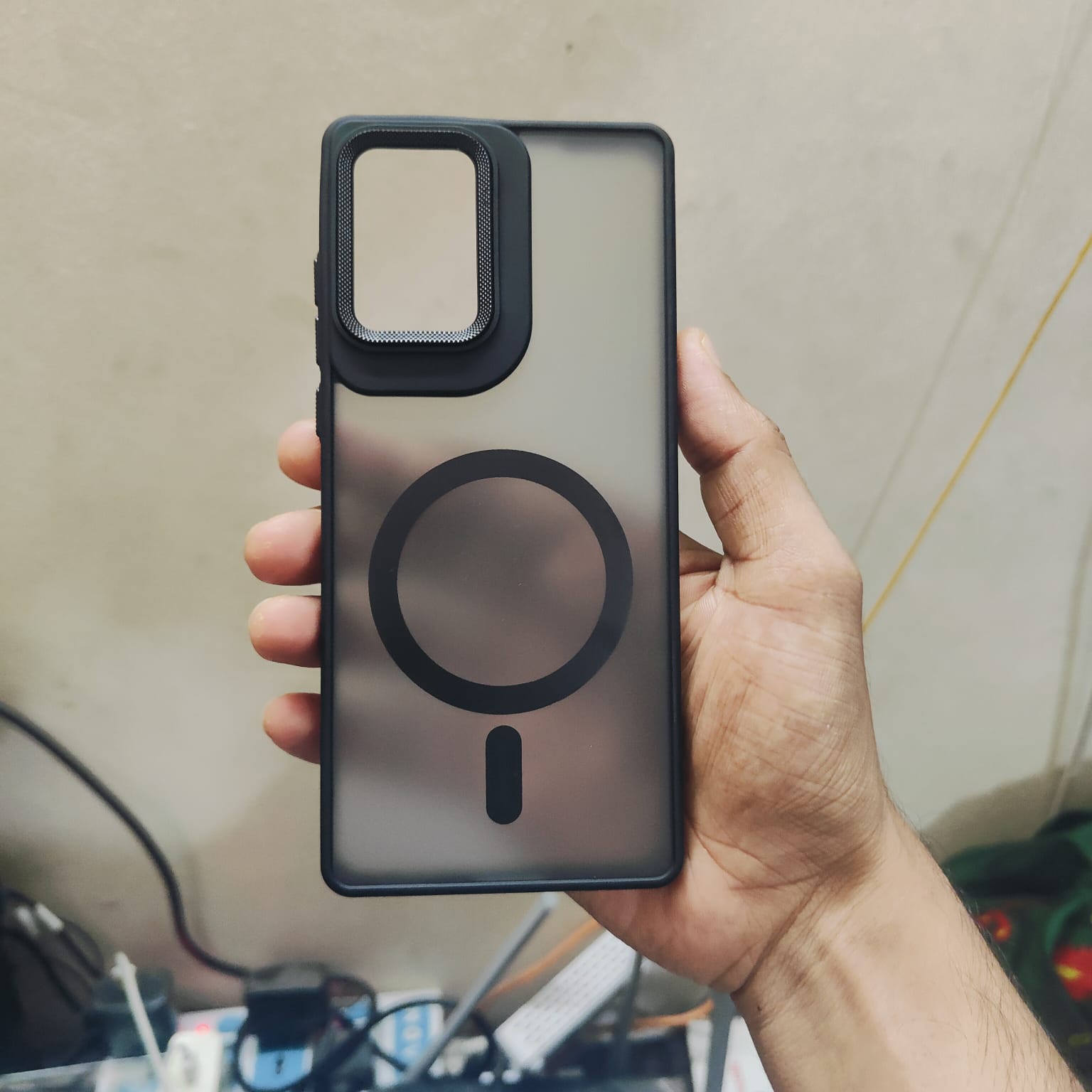 Picture of Motorola moto Edge 50 fusion / Motorola Moto G85 Matte finish Airbag protection premium back cover