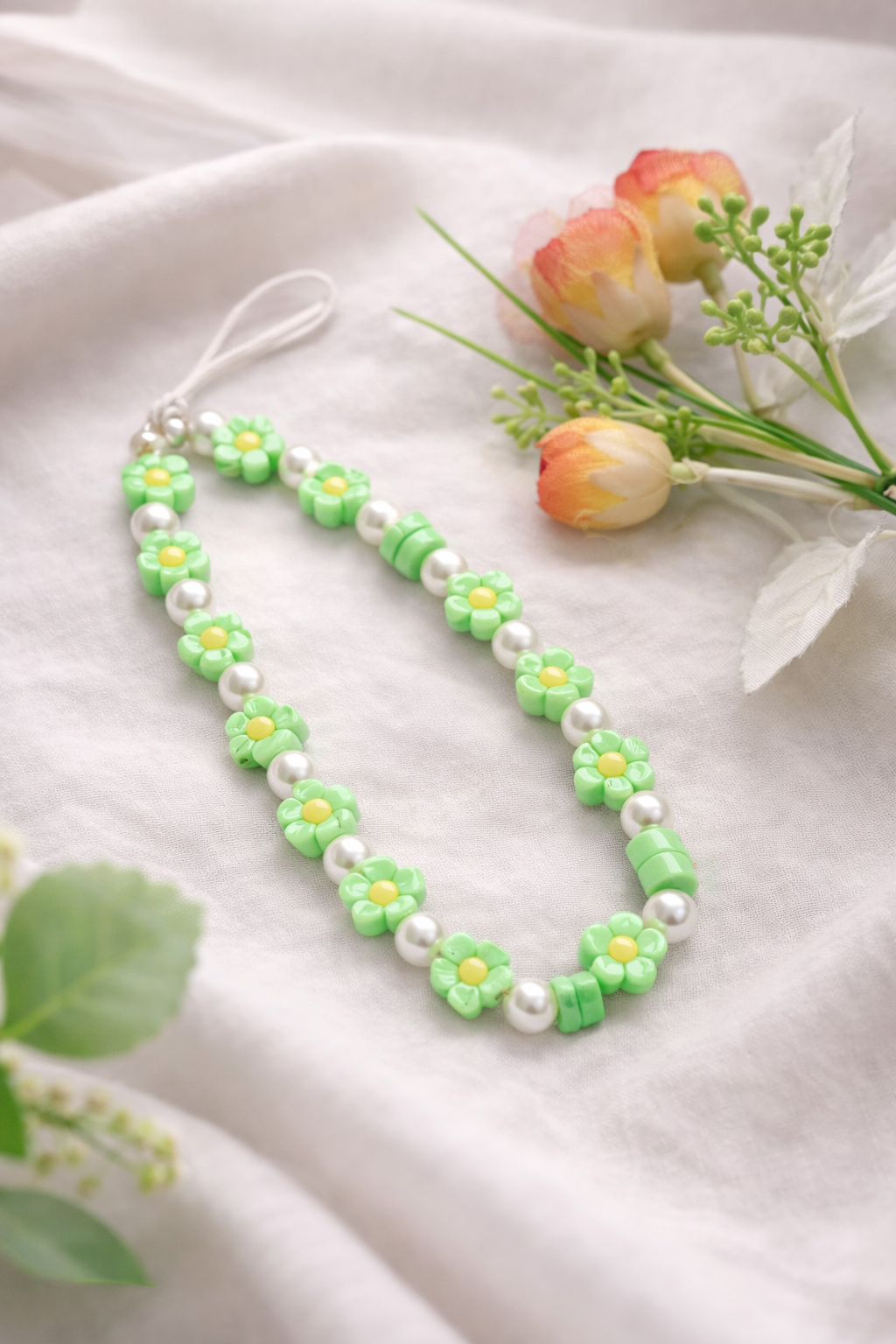 Picture of Colored bead petal Lanyard for IPhone Anti-Lost Bracelet for Samsung Mobile Phone Case Wrist Strap Car Keychain Cute Phone Charm