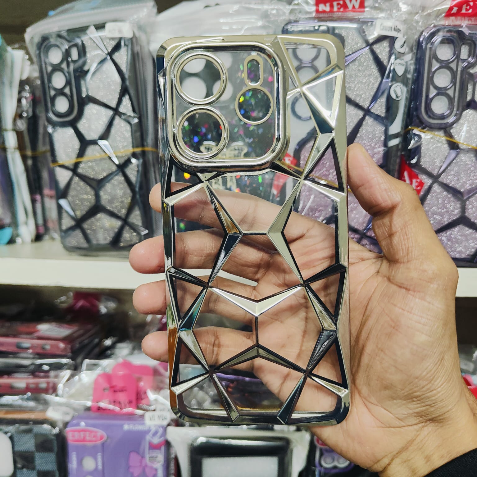 Picture of daimond case For Xiaomi Redmi Note 14 4G phone Case Premium matte Soft casing Avengers The Hulk daimond comics case phone cover For Xiaomi Redmi Note 14 4G