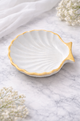 Picture of Handmade Concrete Shell Trinket Dish| Shell Dish |Jewellery/Makeup/Table Organizer | Small Dish|Home Decor |Candle Tray (9.5×9.5cm) House Warming/Return Favour Gift (Gold Line Art Shell)