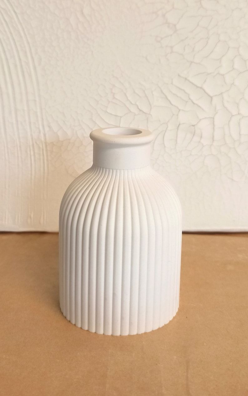 Picture of Concrete Decor Vase - Mini Ribbed Turbine Rounded Vase(Size 10*6 cm)