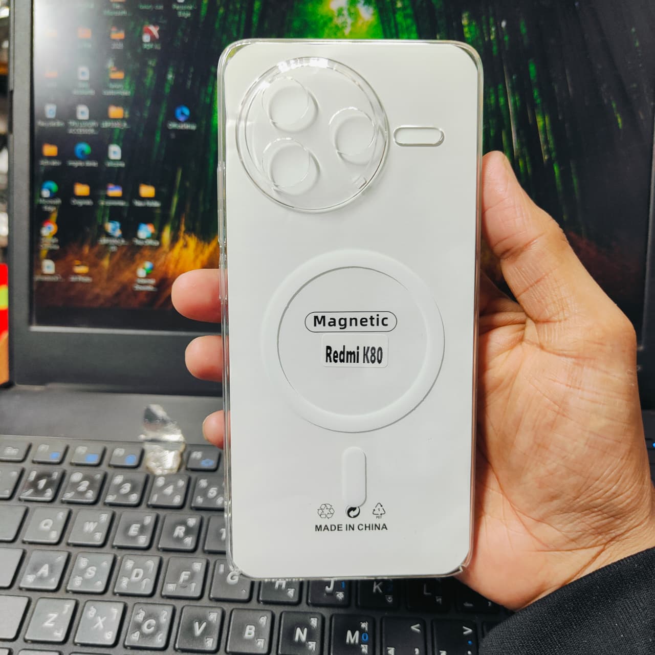 Picture of Xiaomi Poco F7 Pro / Xiaomi Redmi K80 Anti Yellow Magsafe Unique Case For Xiaomi Poco F7 Pro / Xiaomi Redmi K80 Clear Hard Transparent Phone Back Cover case