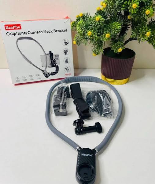 Picture of 32 NeePho NP G1 Cellphone/Camera Neck Bracket