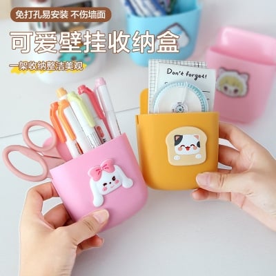 Picture of Wall-mounted Mobile Phone Charging Hanger