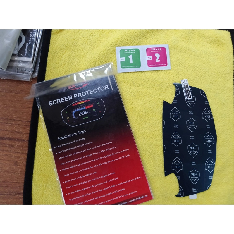 Picture of Suzuki Gixxer New Model Meter Protector