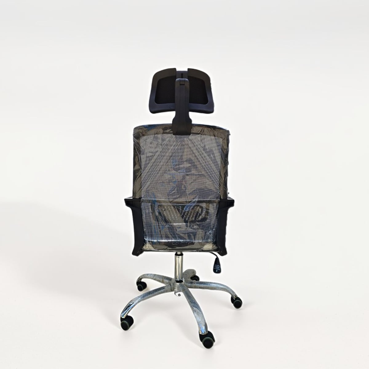 Picture of Furniture Finds Smart Office Executive Chair with Headrest FF-EC-15ss Black Colour (38 Model)