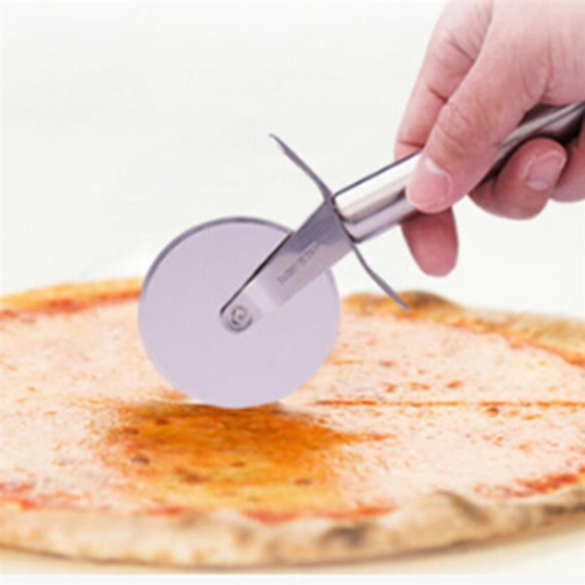Picture of Pizza Cutter Round Shape / Silver (Silver)