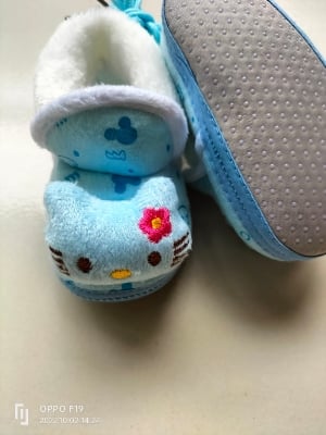Picture of Baby Shoes Winter Velvet Warm Soft Infant Toddler Flats Newborn Walks Lacing Shoes Flats,Soft Sole Crib Shoes, Anti-slip Prewalker Solid Color Shoes (Blue,6-12 months)