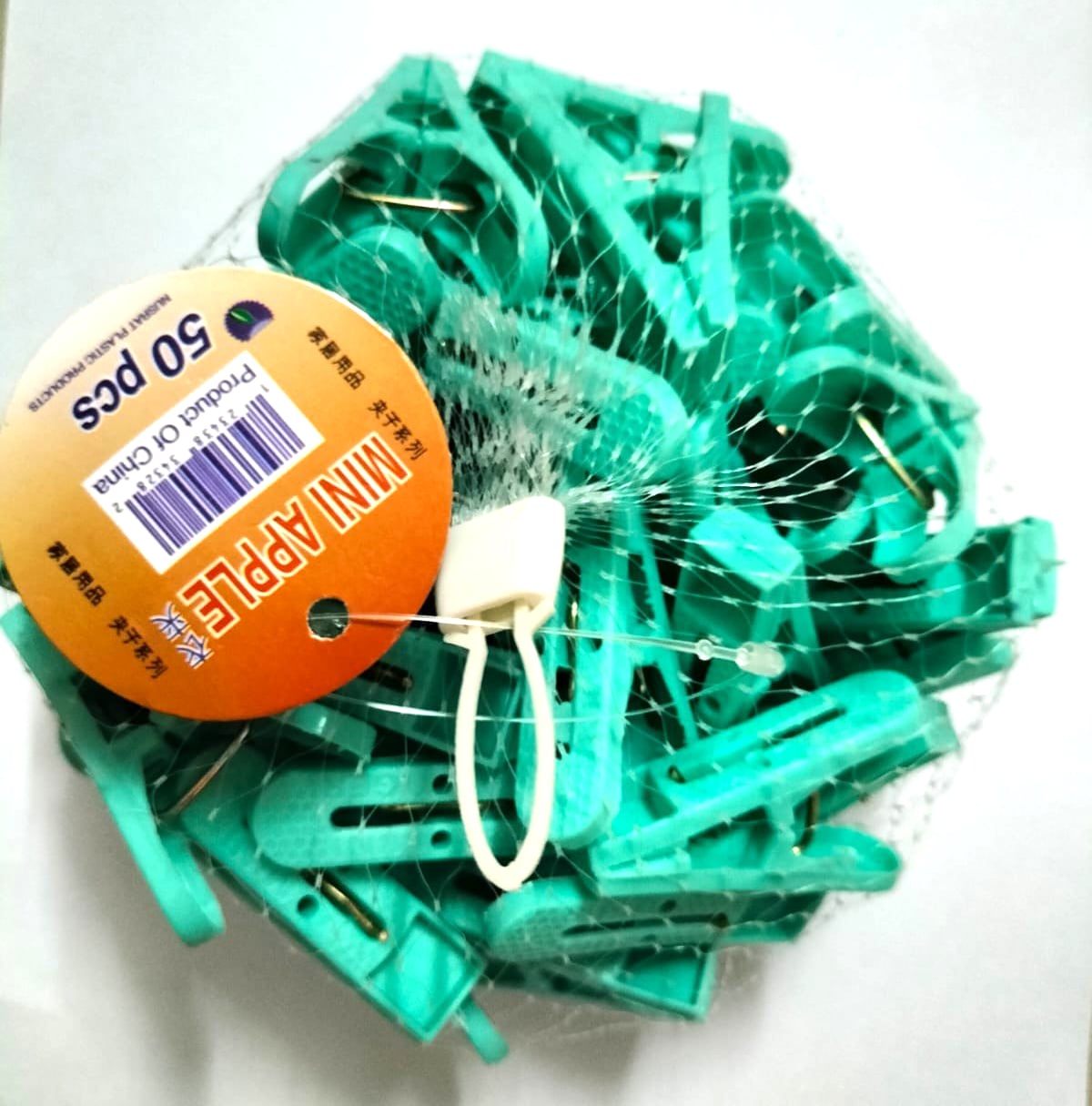 Picture of 50 pcs Best Quality colorful Clip/cloth clip Multicolor (Multicolor)