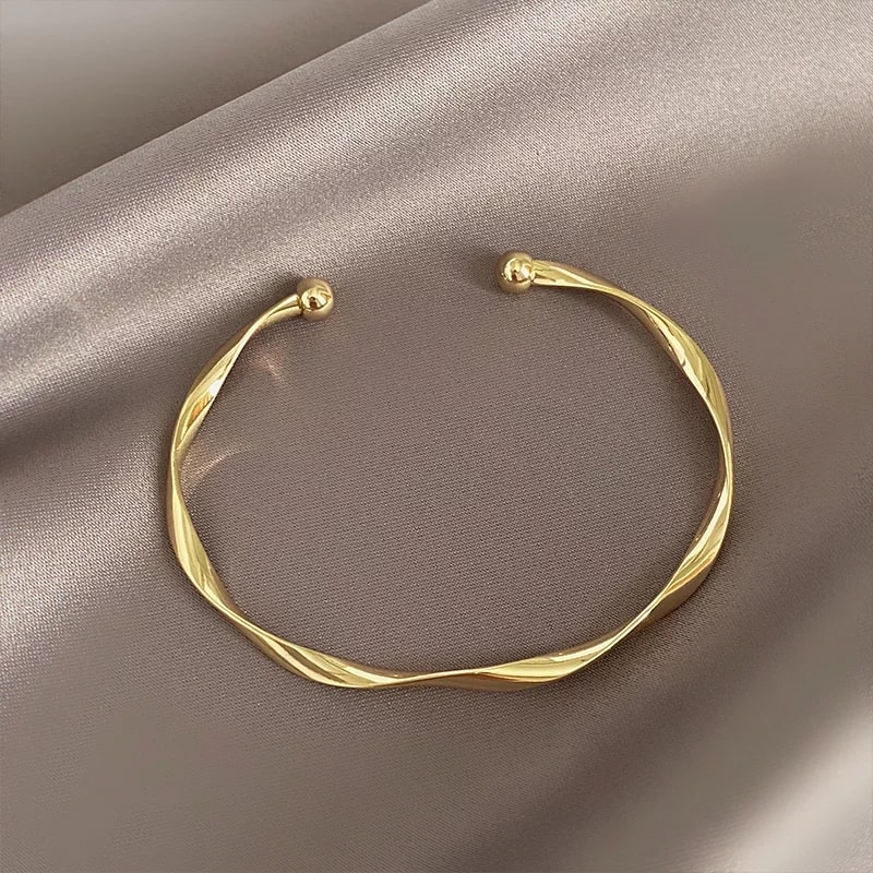 Picture of Indispensable -Upscale Living -Korean Style Crystal Bracelets for Women- Inventive Choice Qualityful - Easy To care and Longive Gold 