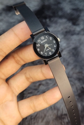 Picture of Black Belt Simple Women Small Dial Watch Sweet Leather Strap Wrist Watches Gift Black 