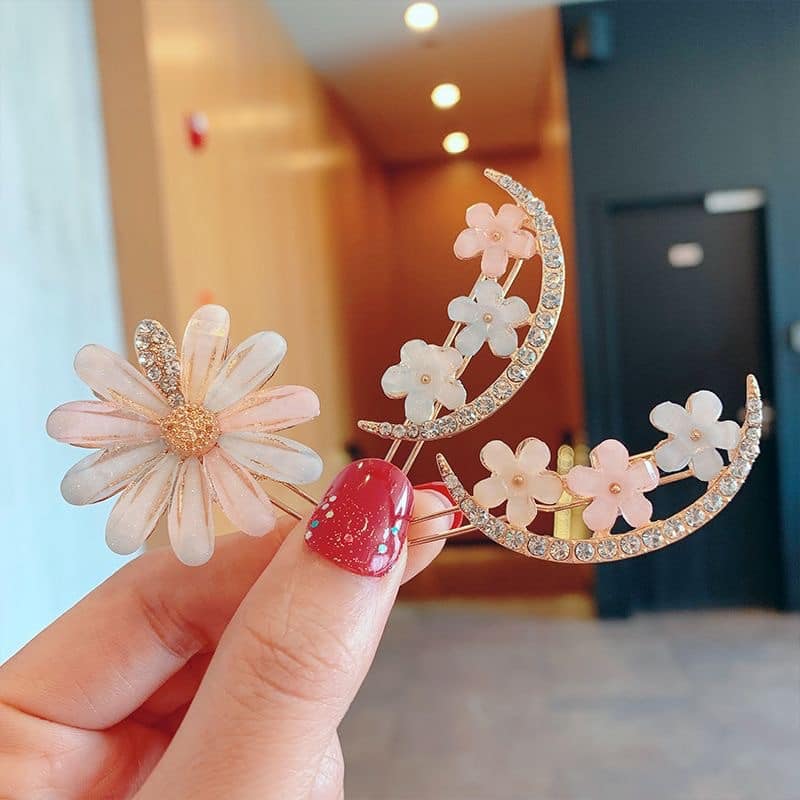 Picture of Rhinestone hairclip for Women & Girls Hair Accessories - Pack of 4 Multicolor Int: One size