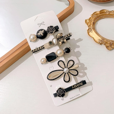Picture of 5pcs Hair Clip Set Hair Pins Korean Fashion Shiny Crystal Rhinestone Hair Clip Hair Accessories For Women Black Int: One size