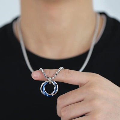 Picture of Pendant Necklace For Men Women Stainless Steel Chain Necklace Silver 