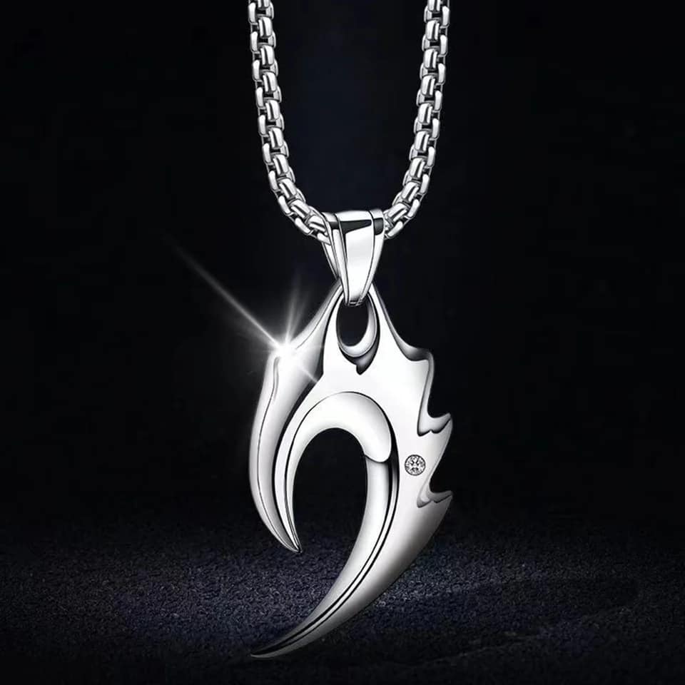 Picture of Arrowhead Pendant Men Necklace Vintage Alloy Chain Spearpoint Necklace Fashion Accessories Silver 