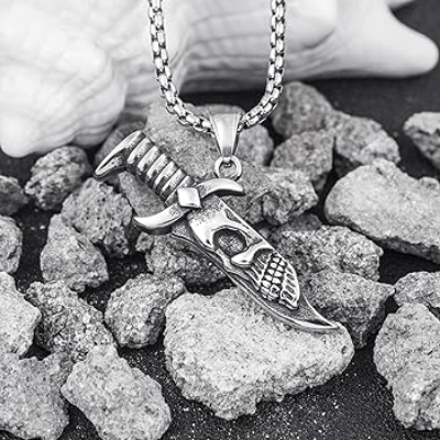 Picture of Style Korean Diamond Necklace Clavicle Chain Necklace for Men Fashion Jewelry  