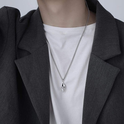 Picture of Lightning Bolt Shaped Necklace For Men, Fashion Domineering Personality Hiphop Pendant, Simple Couple Long Jewelry Silver 