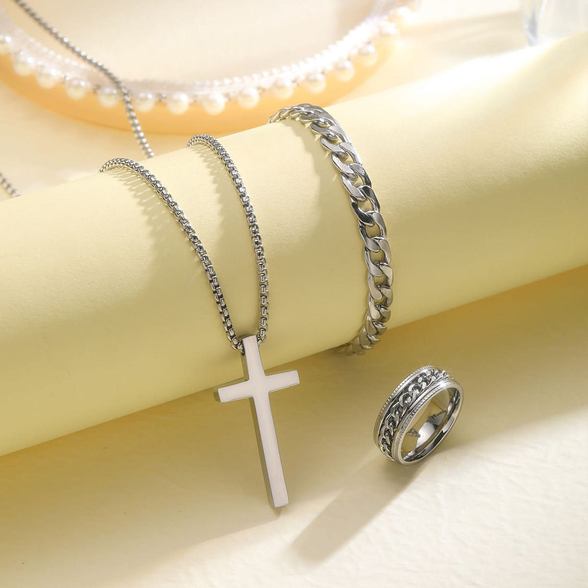 Picture of Fashionable Pendant Necklace, Bracelet & Ring Set for Everyday Chic Style-Combo Set  for Men Silver 