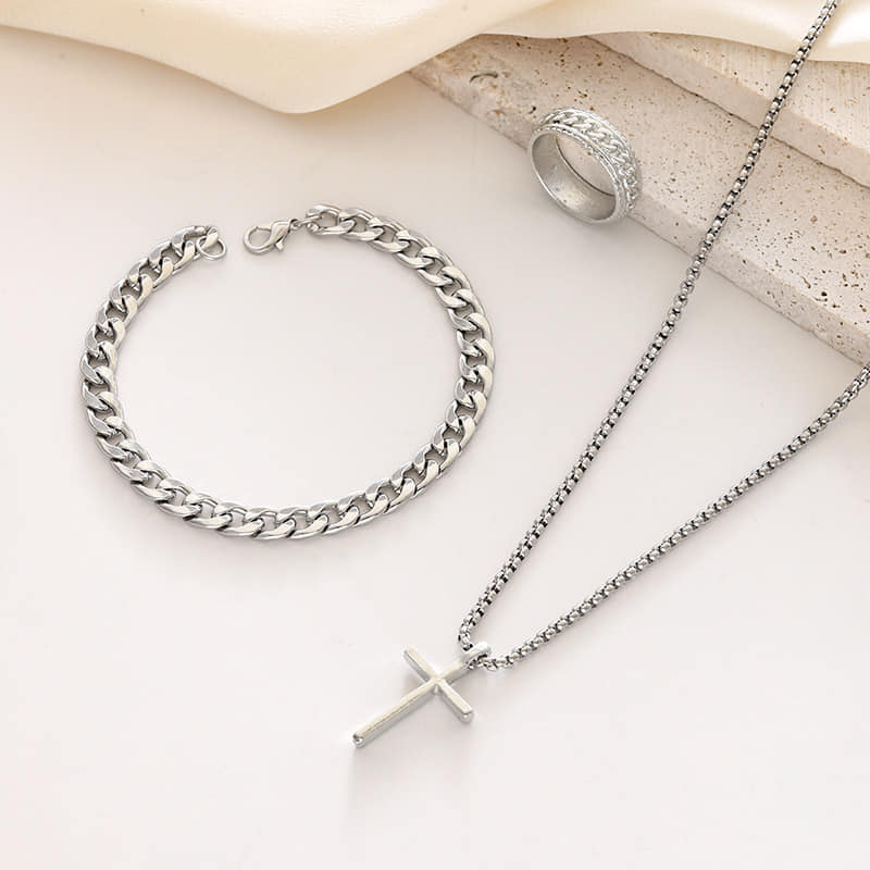Picture of Fashionable Pendant Necklace, Bracelet & Ring Set for Everyday Chic Style-Combo Set  for Men Silver 