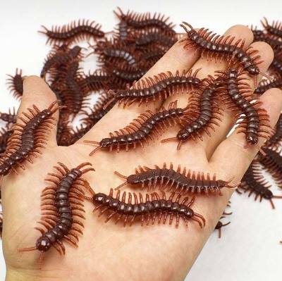 Picture of Realistic Plastic Trick Prank Insects Joke Scary Tricks Pranks for Party Halloween Party April Fool's Day  