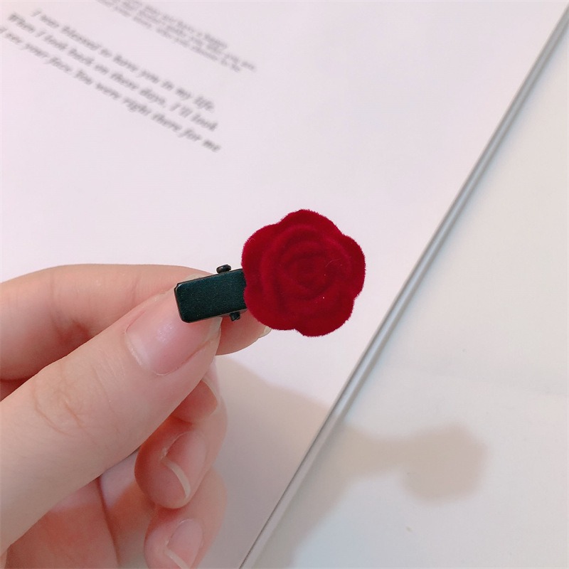Picture of Ladies' Velvet Rose Hair Clip, Cute Internet Celebrity Hairpin For Bangs & Hair Accessories, Lovely Velvet Bowknot Barrette, Small But Cute,  One size fits all