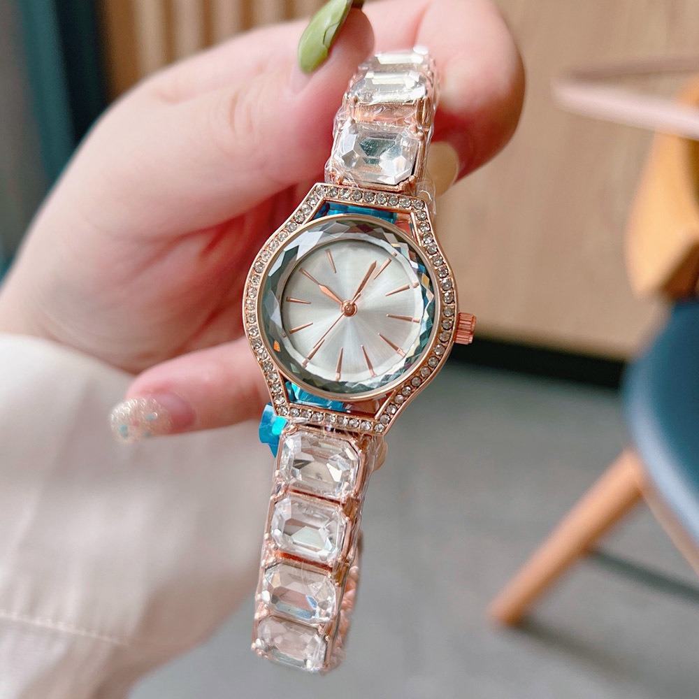 Picture of Elegant Luxury Full Diamond Quartz Watch  