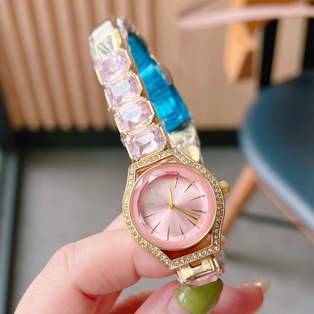 Picture of Elegant Luxury Full Diamond Quartz Watch  