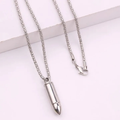Picture of High Quality New Black Color Chain Locket for Men  