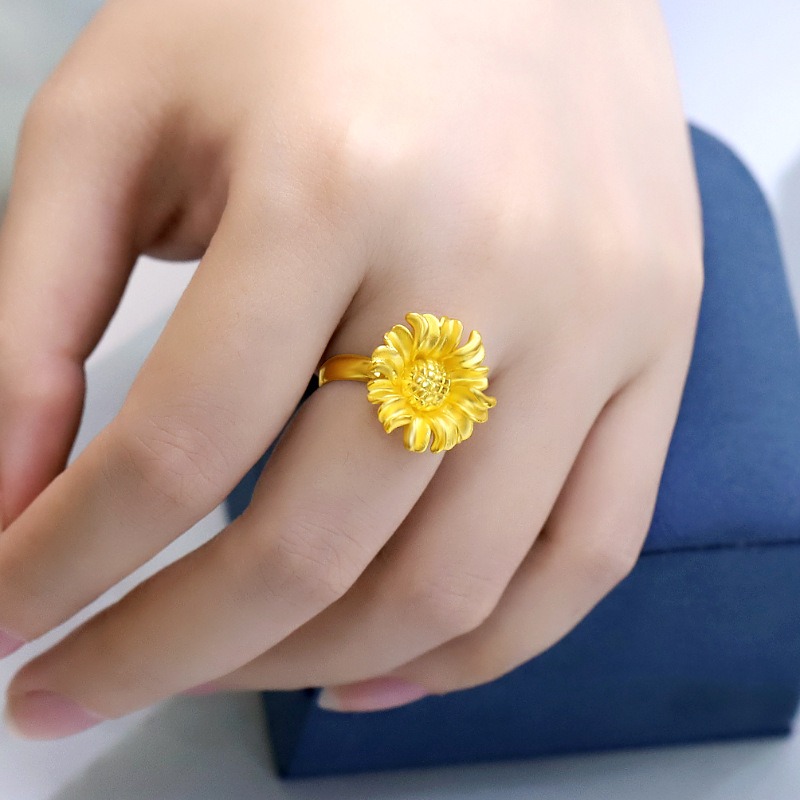 Picture of High-Quality Plated Sunflower Ring Gold 