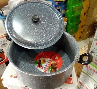 Picture of Kiam 40cm Marble Coated Party Casserole With Lid Multicolor