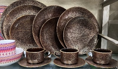 Picture of 32 Pieces Ariane Dinner Set Root Design (COLOR AS PER SUPPLY) Multicolor