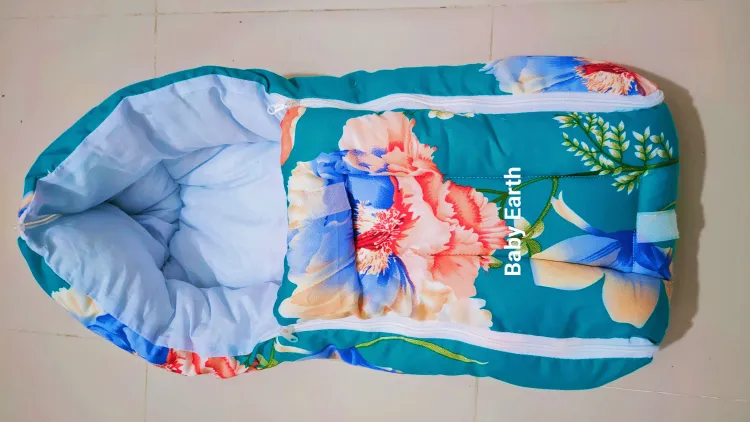 Picture of Newborn Safety Travel Bed / Baby Sleeping Bed Multicolor