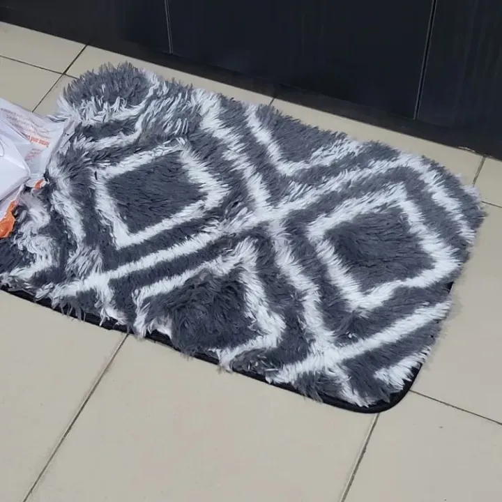 Picture of 40/60 CM Paposh Feather Touch sheepskin Floor Mat rugs for Bedroom 1 pcs Multicolor
