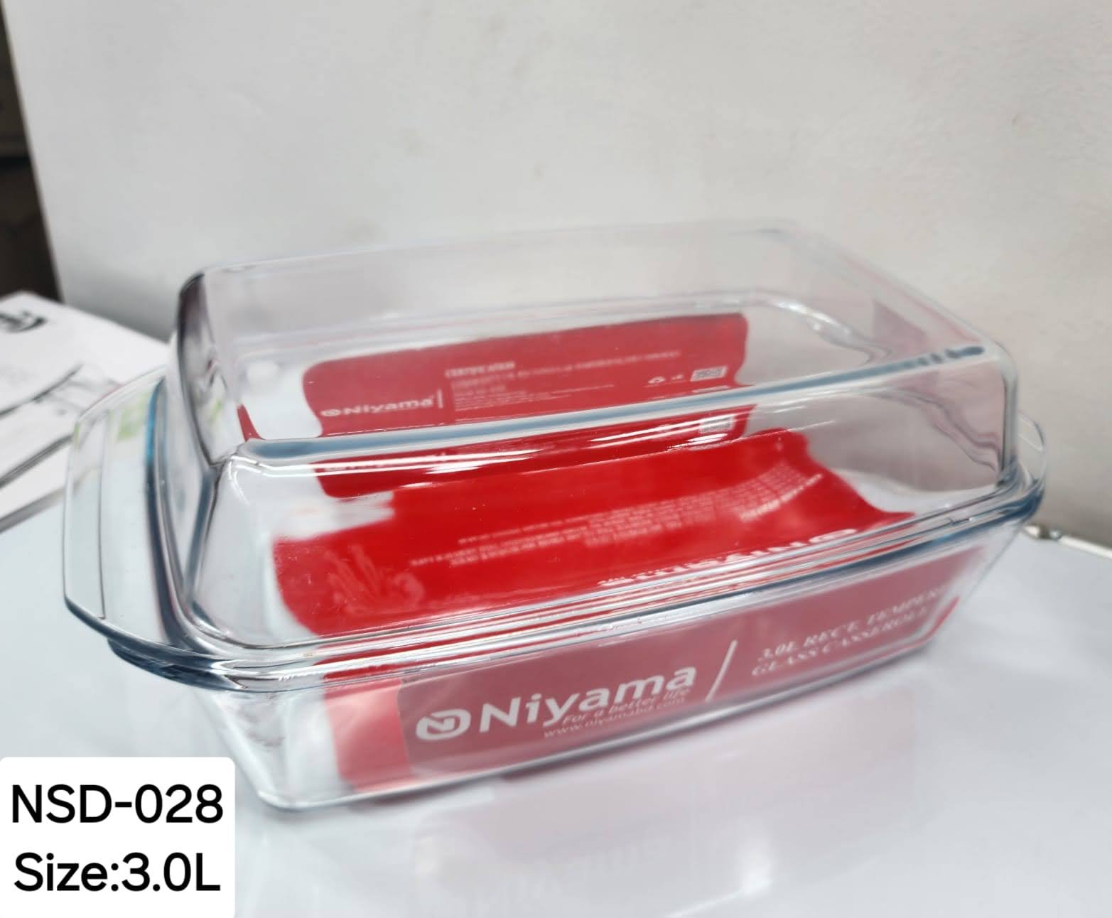 Picture of 1 Pc Tempered Glass Rectangular Shaped Casserole Set with Lid NSD-028 Multicolor