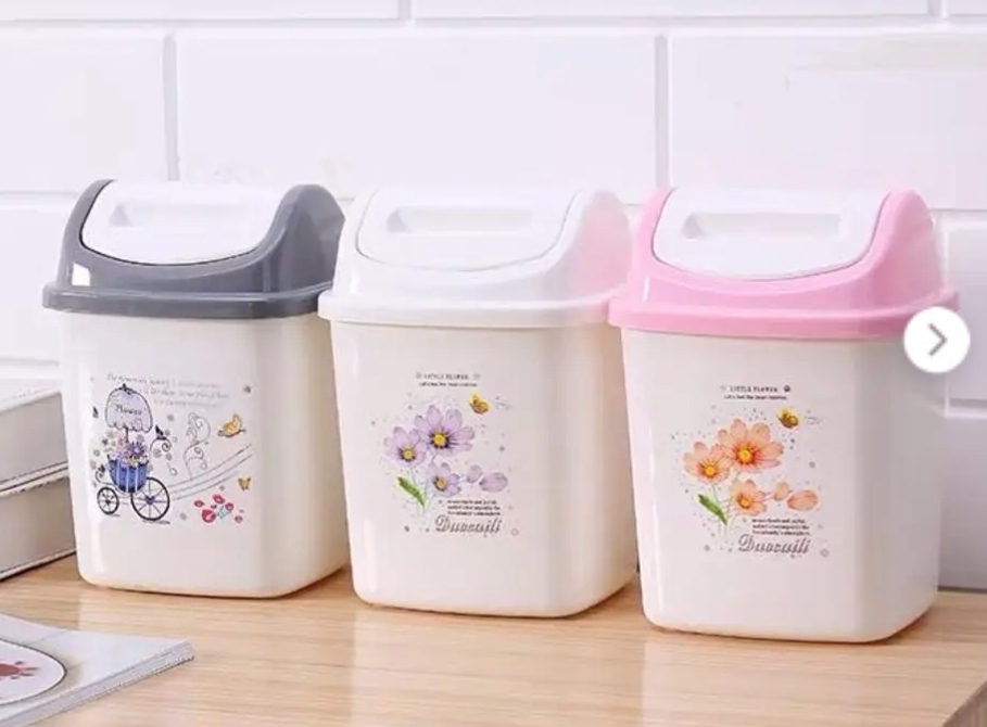 Picture of 1Pcs Mini Table Desk Dustbin Household Shake Lid Type Waste Bin Garbage Trash for Car Office Home Kitchen and Study Table Multicolor