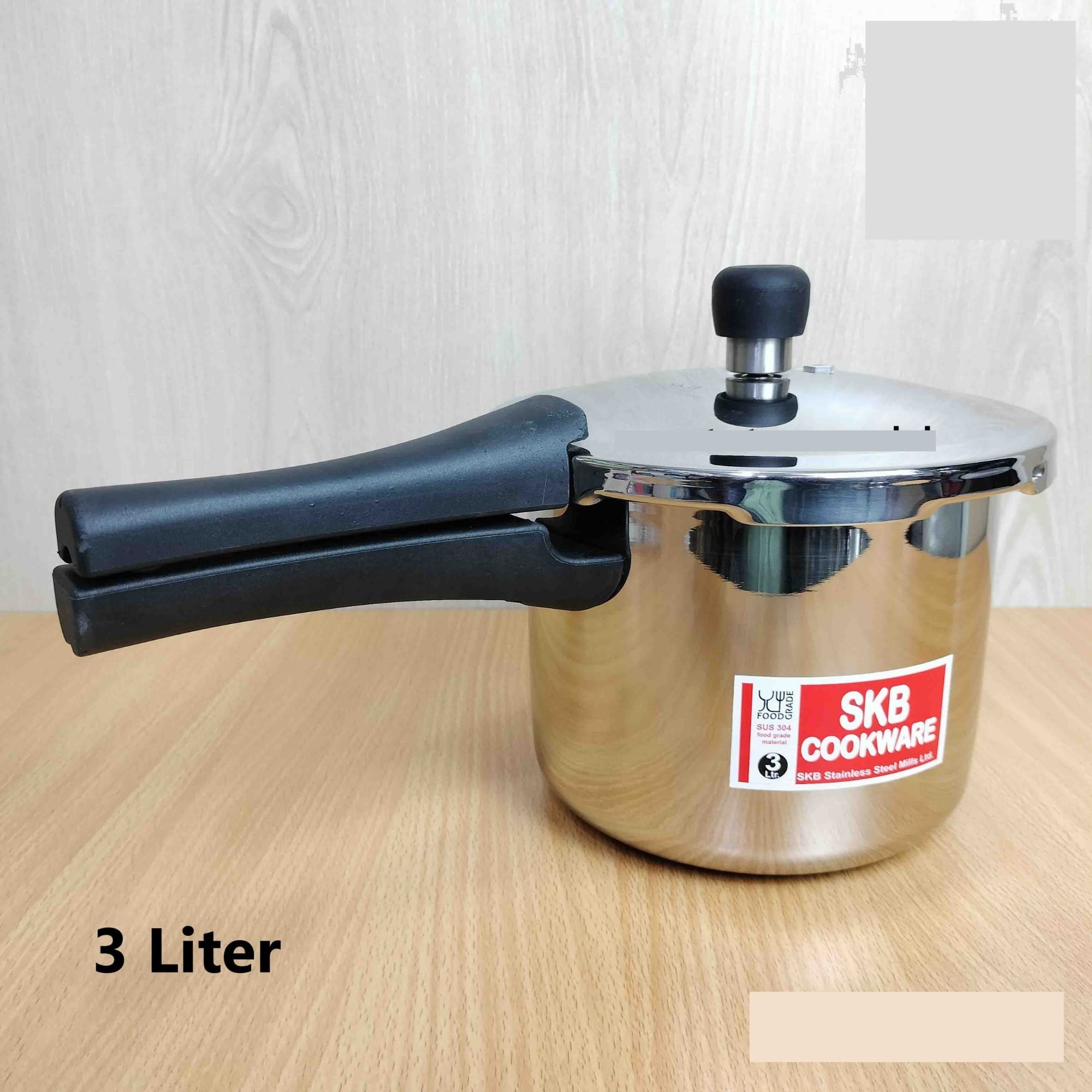 Picture of SKB Stainless Steel pressure cooker with whistle system 3 Liter Multicolor