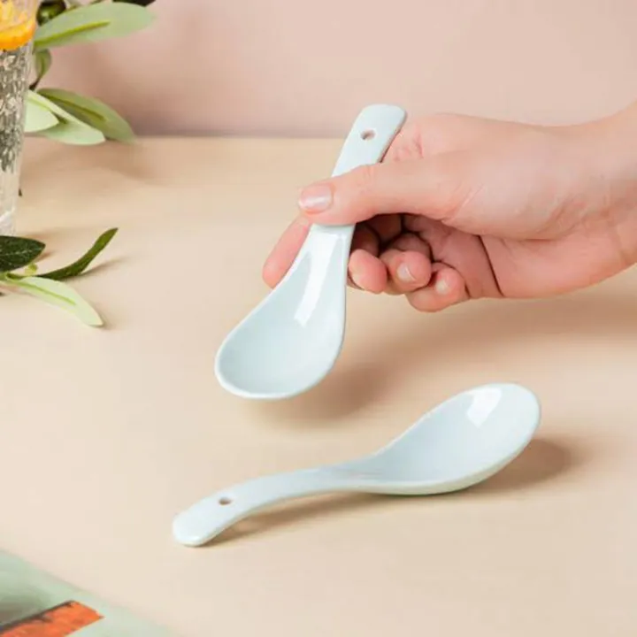 Picture of 6 pcs Plain White Ceramic Spoon (6 pcs) Kis Soup Spoon, Korean Chinese Rice Scoop Ice Cream Ladle, Porcelain Dinner Spoon - Minimalistic Sophistication White