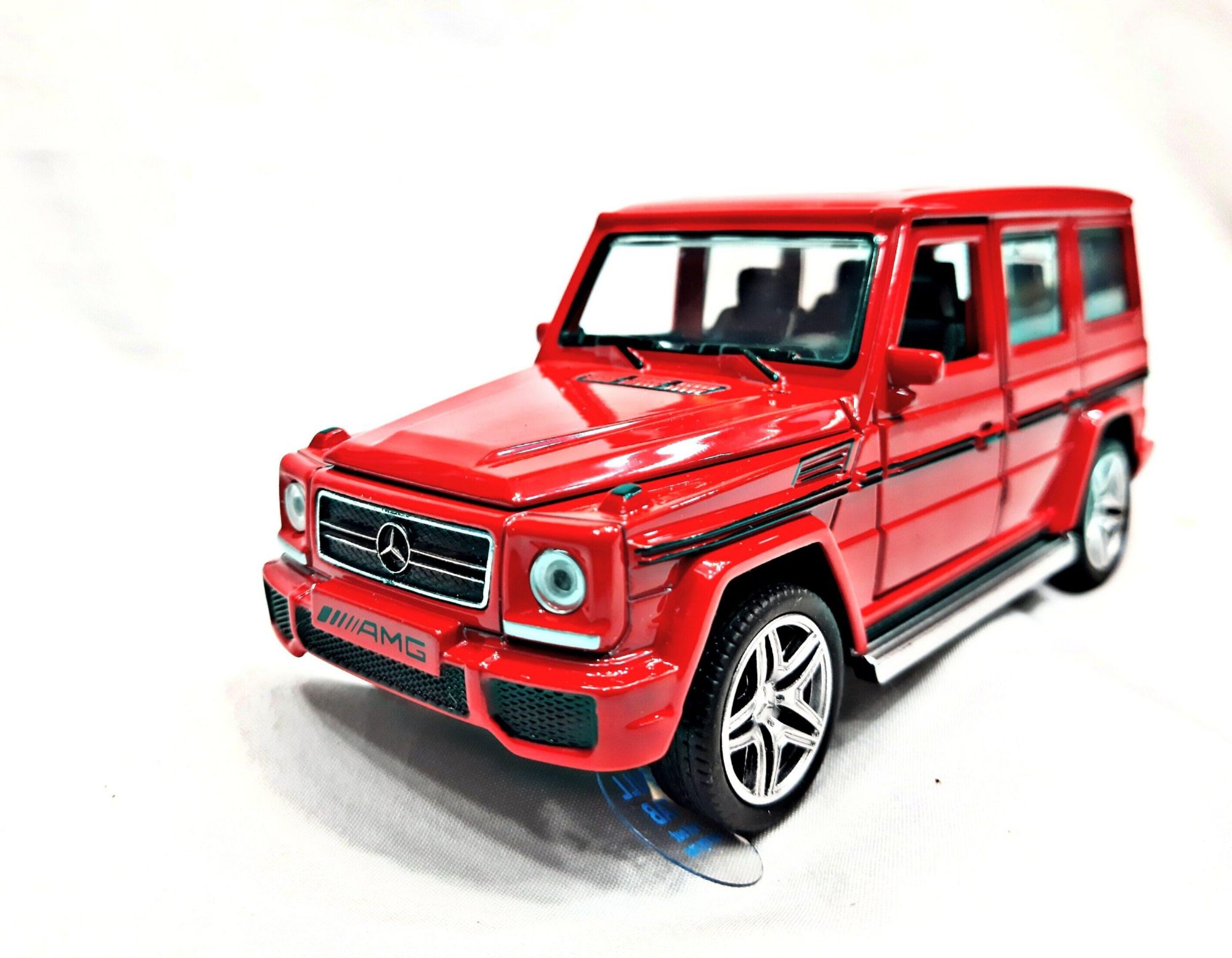 Picture of 1 PC Mercedes Benz G 500 1:32 DIE CAST model car toy car Multicolor