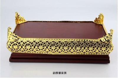 Picture of European style classical luxurious high end tissue box Gold Plated Multicolor