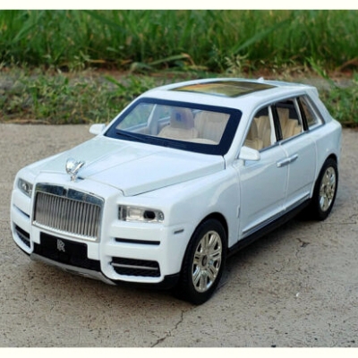 Picture of 1PC 1:24 Rolls Royce Cullinan Diecast Metal Car Luxury SUV Alloy Model Car Simulation Sound Light Pull Back Car Toy For Kids Gift Multicolor
