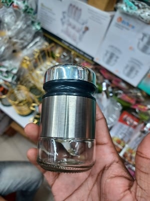 Picture of 1PC Salt and Pepper Shaker with Adjustable Pour holes Multicolor
