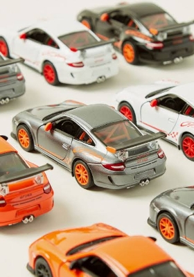 Picture of 1PC Porsche 1:36 alloy sports car model Multicolor
