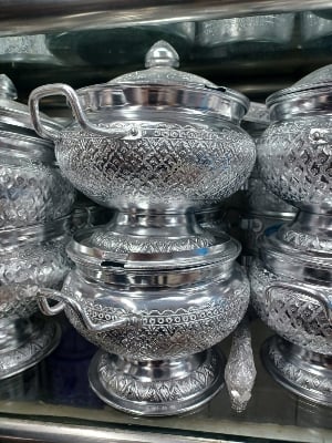 Picture of 1 PC Rice Bowl & Ladle Spoon Thai Pattern Rice Container Aluminum Curry Serving 320 Silver320