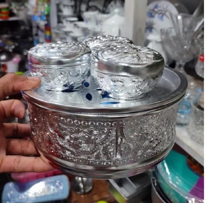 Picture of Paner Bata Pandan Sets Khandani Paner Box Betel Leaf Bowl Set - With 3 Pots Experience Traditional Betel Leaf Serving With This Stylish Set THAI Silver
