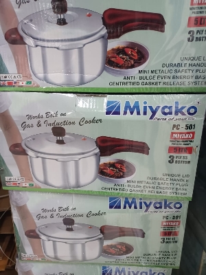 Picture of MIYAKO 5 Liter Stainless Steel Pressure Cooker PC-501 INDUCTION BOTTOM Multicolor